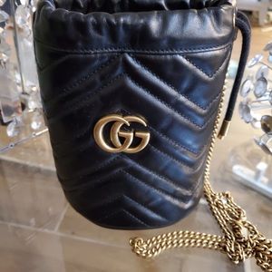 Gucci mini bucket